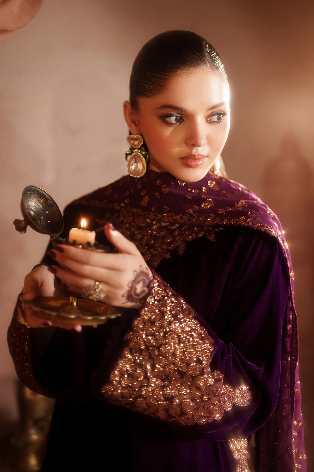 Luxury Embroidered Velvet Wedding Suit - Plum