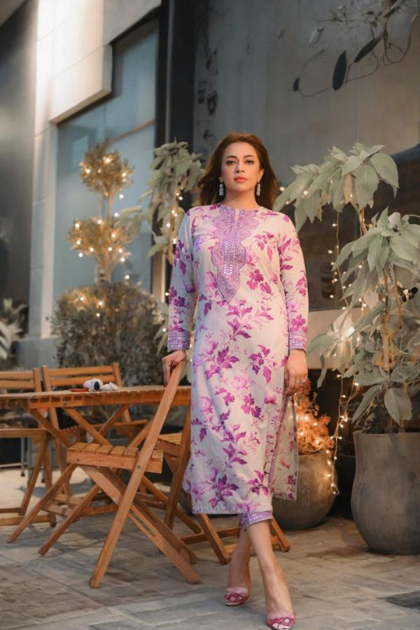 3 Piece - Embroidered Lawn Suit