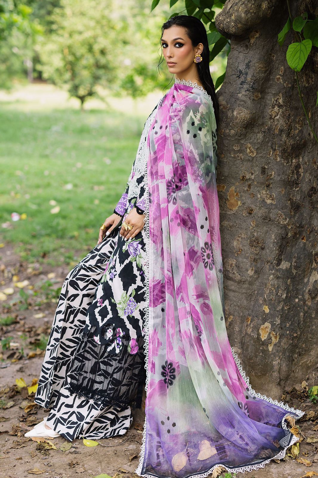 3 Piece Stitched Lawn Suit - Ready To Wear