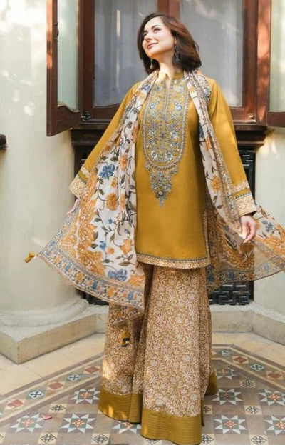 3 Piece Stitched Lawn Suit - Ready To Wear